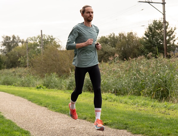 Mizuno hardloopkleding dames en heren | De Hardloopwinkel