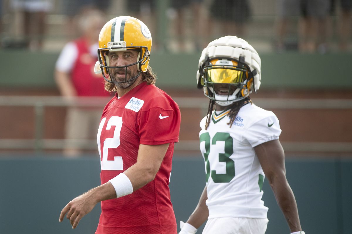 NFL 2023 player props picks: Aaron Rodgers, Jalen Hurts, Saquon Barkley player  props, prop odds 