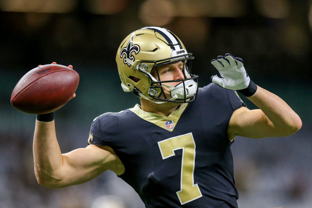 Saints' Taysom Hill Scores Touchdown In London On QB Run