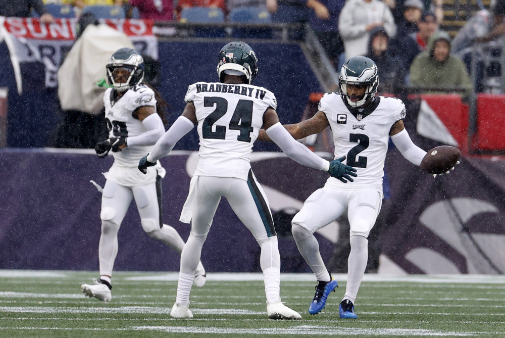 Eagles soar into Super Bowl, rout 49ers for NFC title