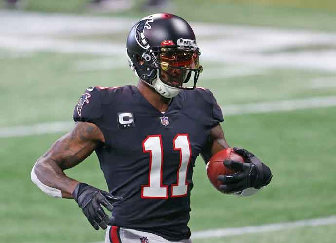 Buccaneers Make Decision On Julio Jones For Preseason Game - The