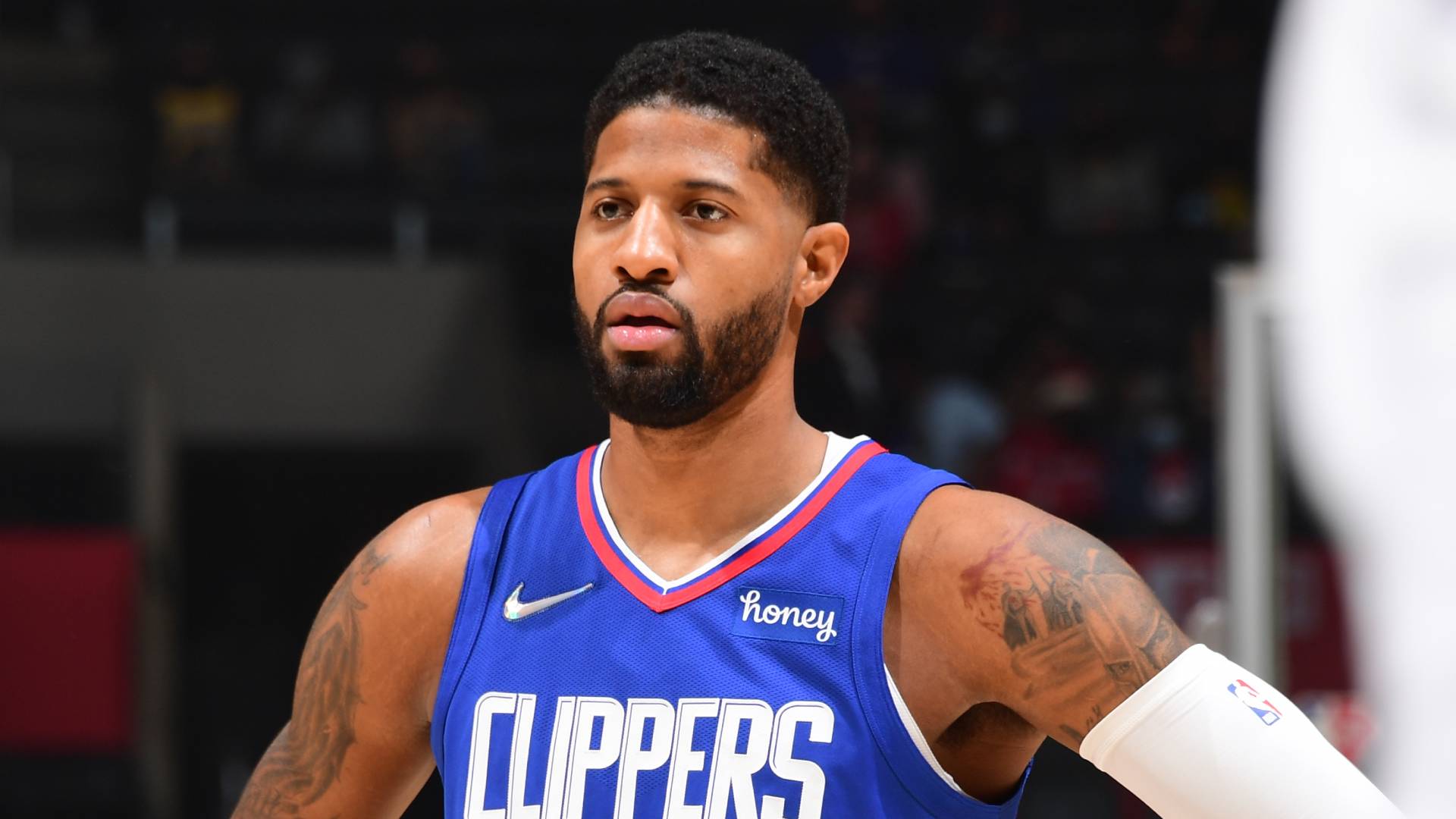 Clippers star Paul George out 3-4 weeks with torn ligament in elbow