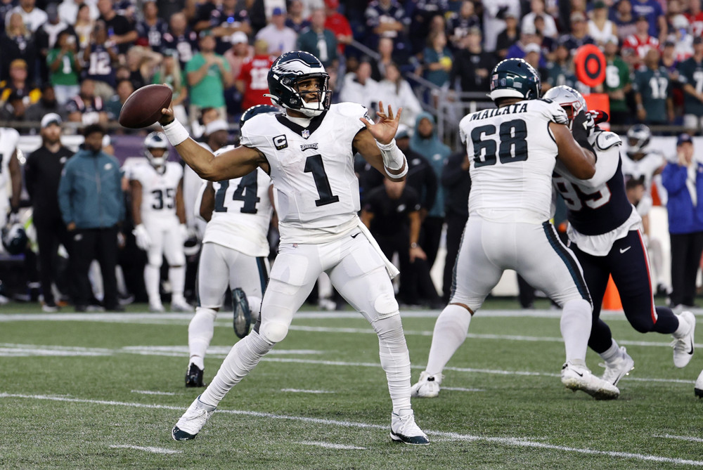 Jalen Hurts player props odds, tips and betting trends for Week 8, Eagles  vs. Steelers